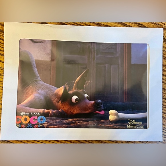 Disney Movie Club Coco Collectible VIP Pin+Lithograph set in original packaging - Picture 3 of 4